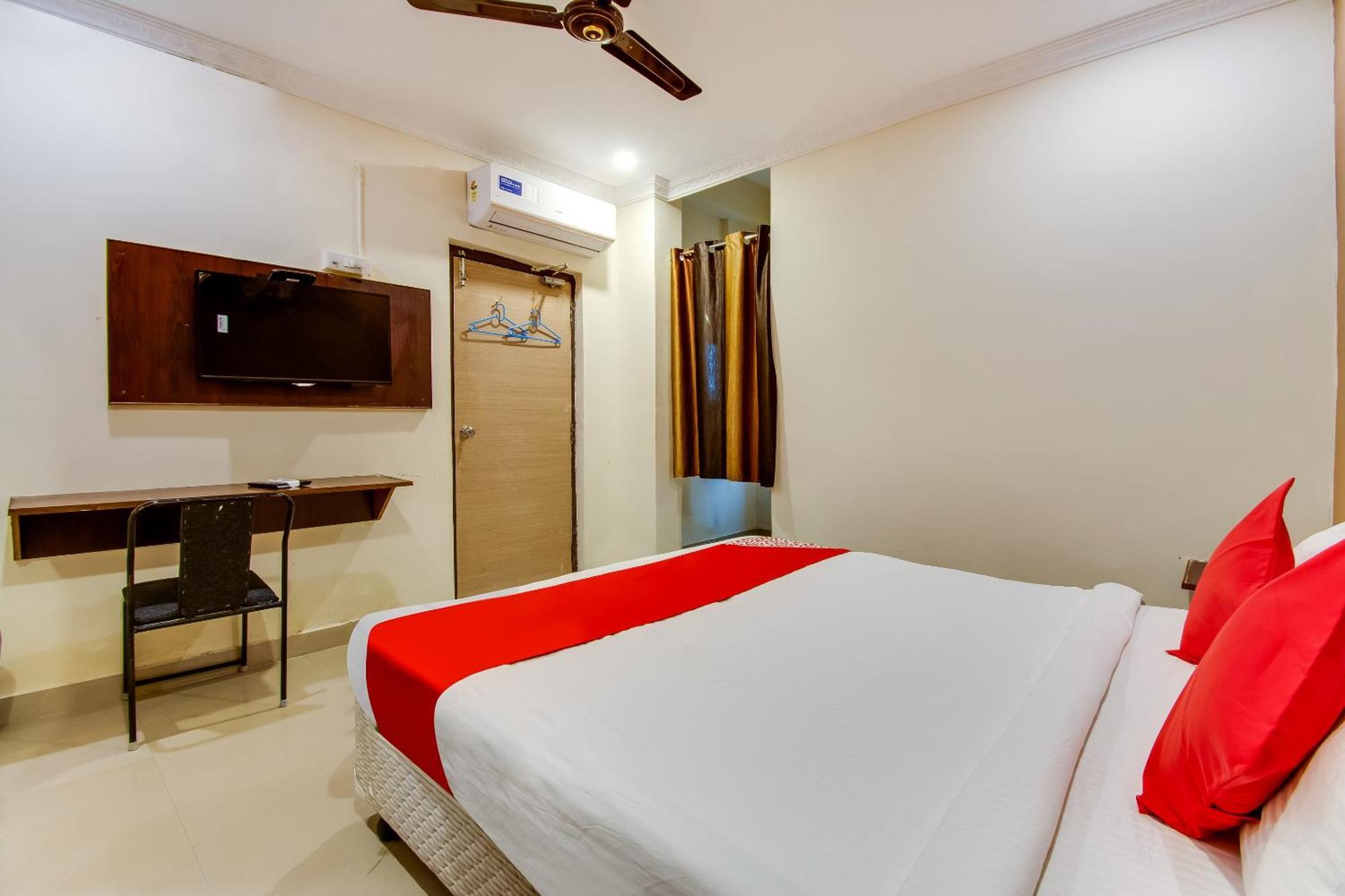 Hotel Oyo Akshaya Nest Vijayawāda Exterior foto